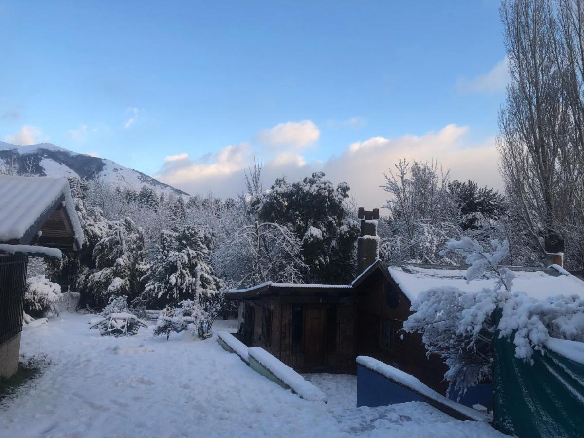 Cuatro Cerros Hostel San Carlos de Bariloche Bagian luar foto