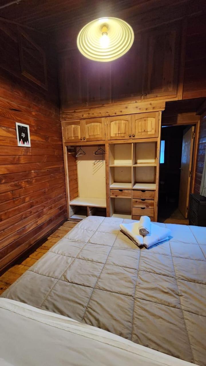 Cuatro Cerros Hostel San Carlos de Bariloche Bagian luar foto